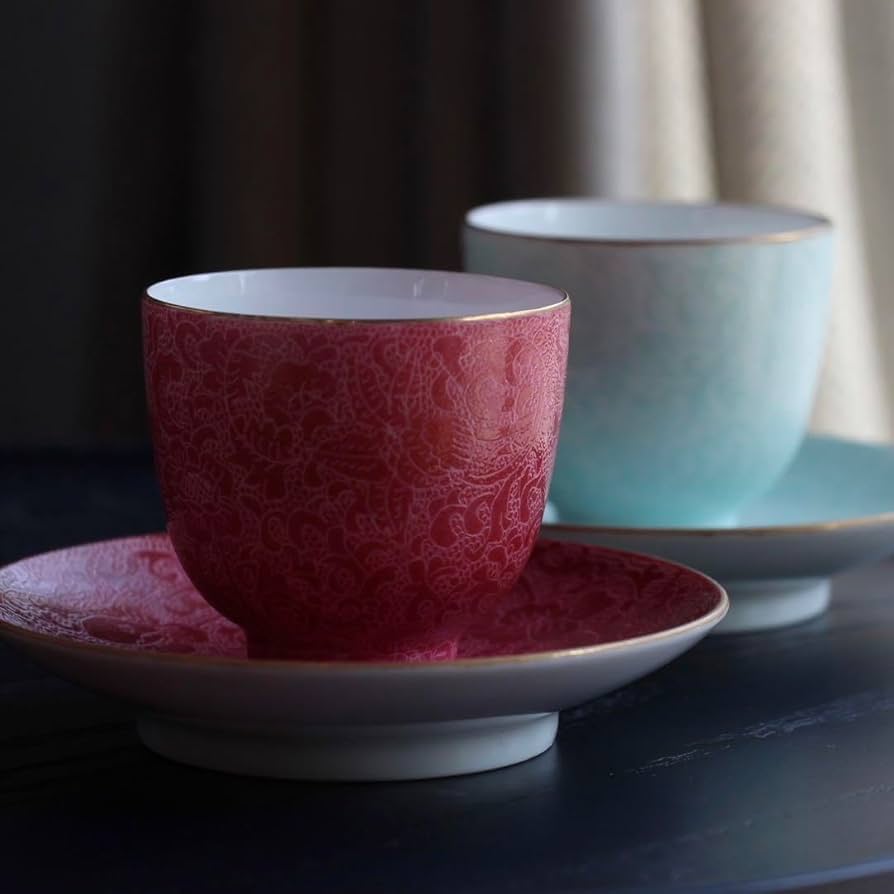 景徳鎮 茶器と皿 二人用 ５点セット 粉彩洋蓮 花柄 黒 景徳鎮 茶器と皿 二人用 5点セット 粉彩洋蓮 花柄 黒の通販 by